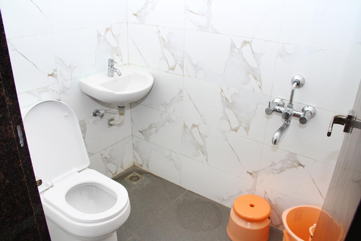Hotel Mp Residency à Kumbakonam Extérieur photo