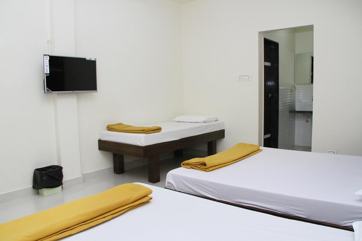 Hotel Mp Residency à Kumbakonam Extérieur photo