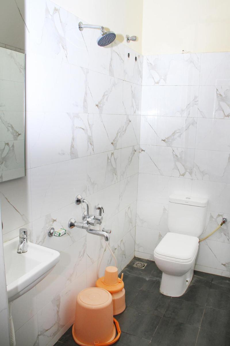 Hotel Mp Residency à Kumbakonam Extérieur photo